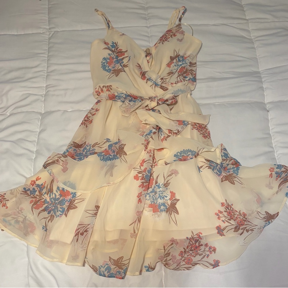 Altar’s State Ivory Floral Tiered Lined Mini Dress Medium